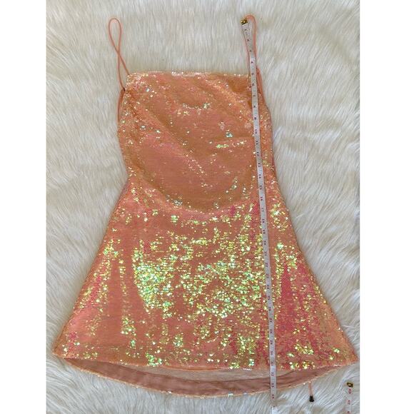 Kimchi Blue Sand Dollar Sequin Square Neck Peach Dress Size Medium Taylor Swift - Picture 12 of 16